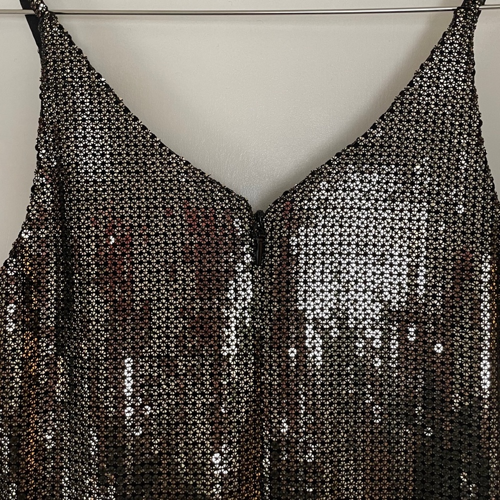 ✨NWT✨ DRESS THE POPULATION Harper Plunging Sequin Mermaid Gown Gold/Black - Picture 11 of 12